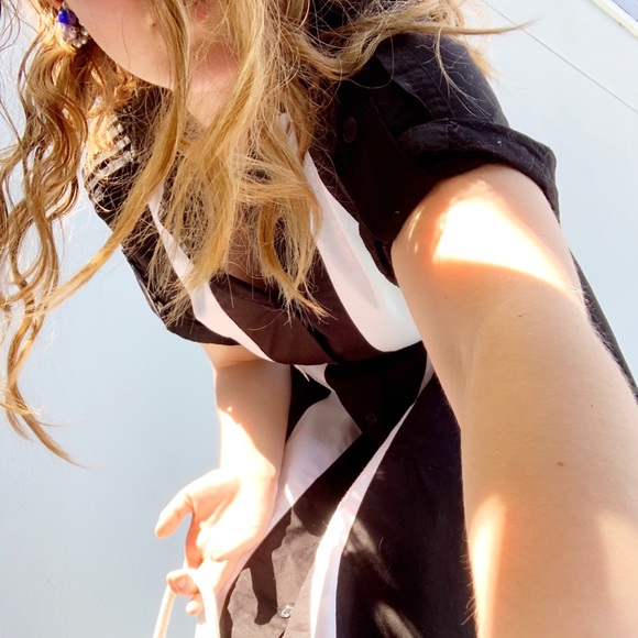 Meet your Posher, Leina - Picture 2 of 2